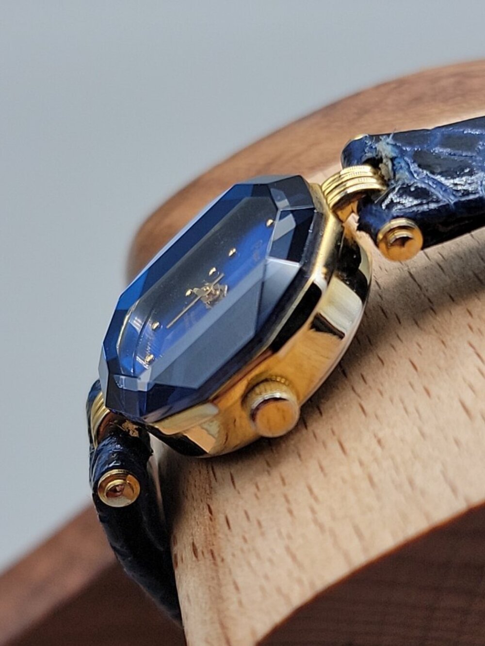 Pierre Nicol Ladies Quartz Watch 6" Sapphire Band & Dial 22mm Geometric Case - Picture 6 of 16